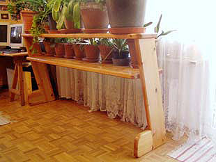 Scaffale multiuso portapiante in legno massello di pino